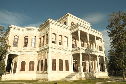 Ottoman Jewel Shangri La Istanbul Luxury Retreat on the Bosphorus
